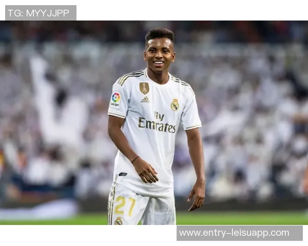 皇马训练动态吕迪格罗德里戈进行个人训练阿诺德等人积极康复中