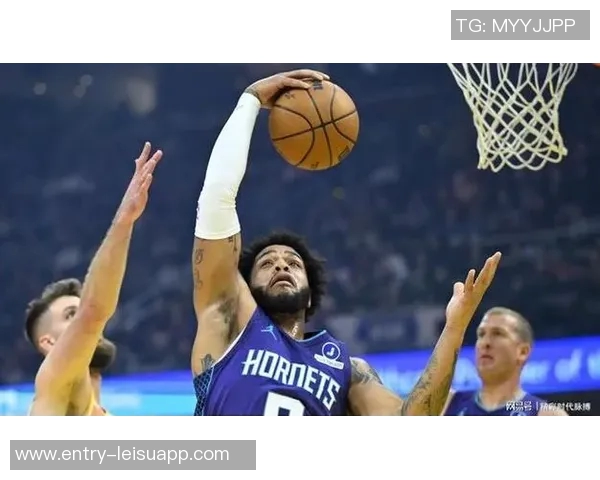 克尼佩尔新秀赛季表现惊艳成为首位投中200三分球的球员