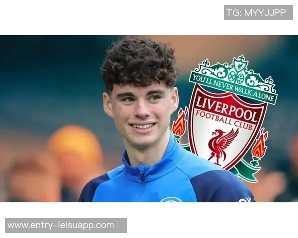 多特蒙德关注17岁左后卫普拉特斯交易价格成关键难题