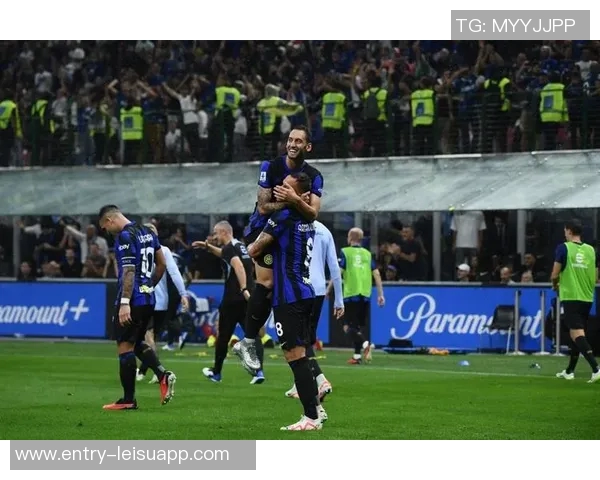 米兰德比再添悬念米兰国米争抢铃木彩艳帕尔马标价2000万欧